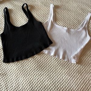 Set of 2 basic tanks